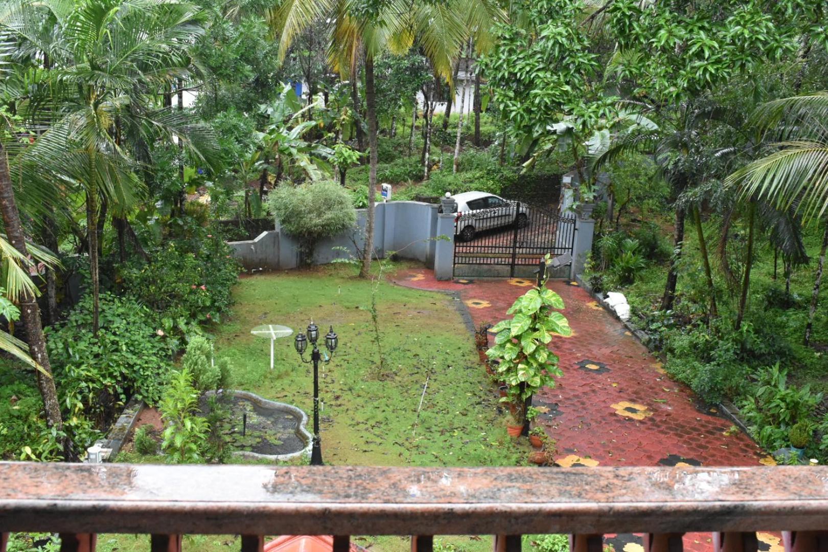 Ben's Villa Kannur ! Exteriör bild